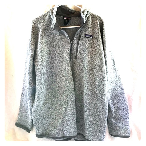 gray patagonia sweatshirt